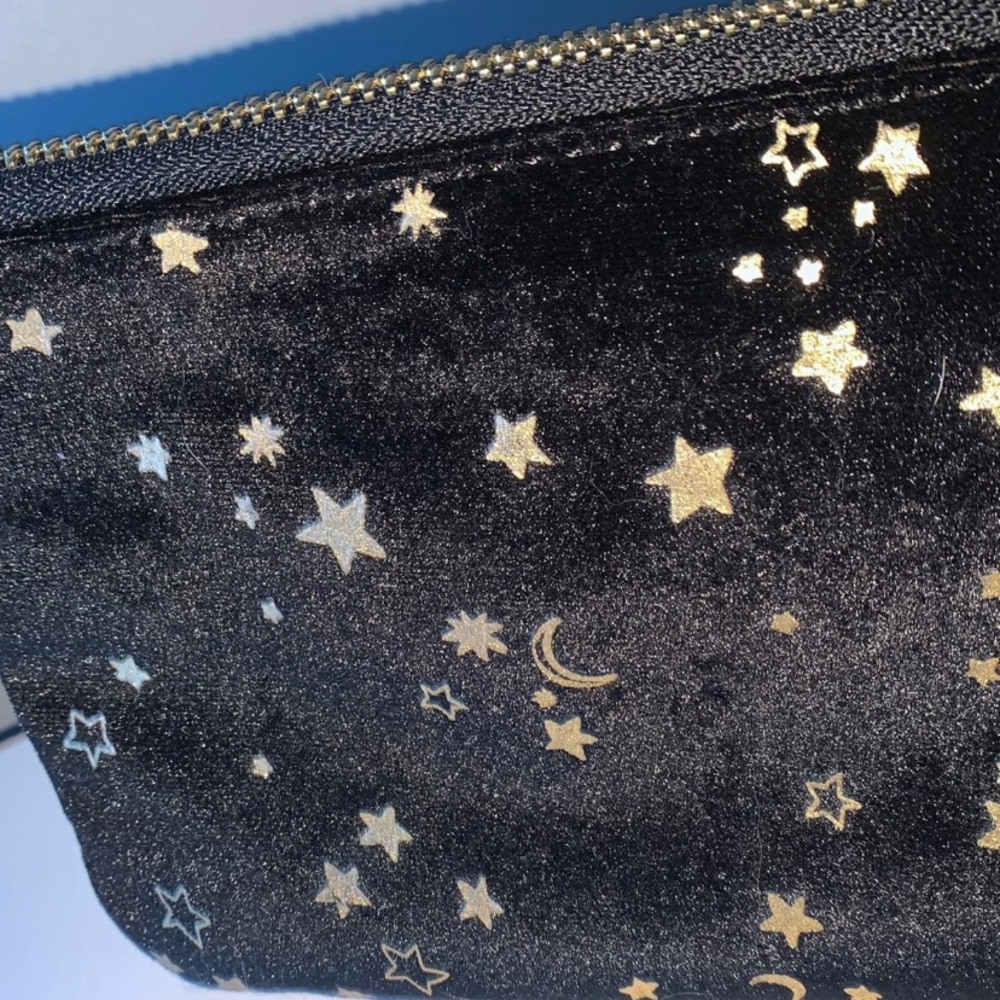 mini wristlet - Picture 2 of 4